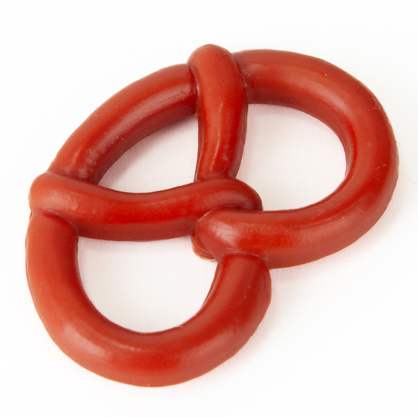 Brezel aus Kunststoff für die puppenstube, 0,24